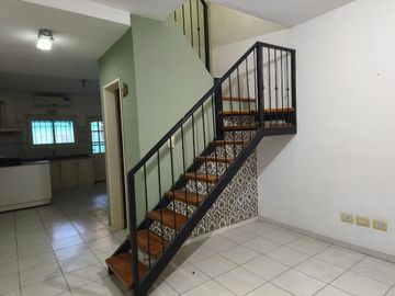 Venta, PH, 3 ambientes, cochera, Pilar