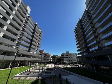 Departamento de 3 dormitorios en barrio 23 de Agosto