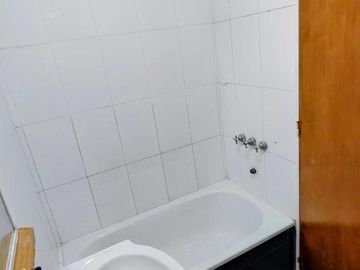 BAJAS EXPENSAS - Hermosa Oficina con Patio - Luminosa y Moderna - Inmejorable Ubicación