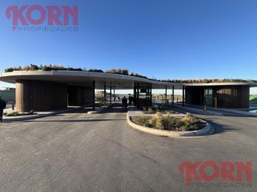 Lote en venta al lago central  en el Barrio Puentes, Nordelta