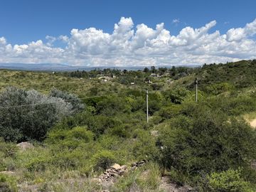 Venta Terreno 2619 m² Vista a las Sierras con Costa al río