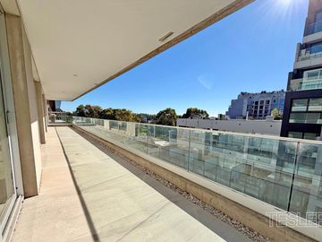 Departamento a estrenar 3 dormitorios en suite 2 cocheras fijas Full amenities Bajo Belgrano