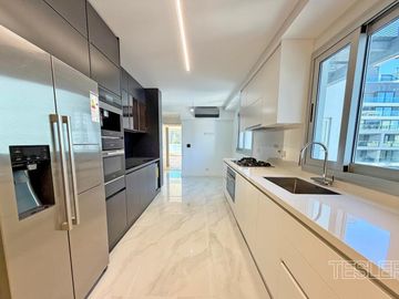 Departamento a estrenar 3 dormitorios en suite 2 cocheras fijas Full amenities Bajo Belgrano