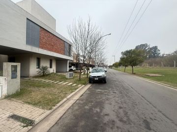 Duplex en venta claros del bosque 3 dormitorios