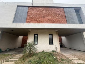 Duplex en venta claros del bosque 3 dormitorios