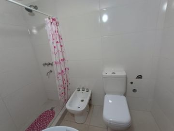 Exclusivo departamento de dos dormitorios,Piso 8 Reciclado en Calle San Lorenzo, Ciudad de Mendoza