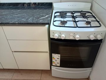 Exclusivo departamento de dos dormitorios,Piso 8 Reciclado en Calle San Lorenzo, Ciudad de Mendoza