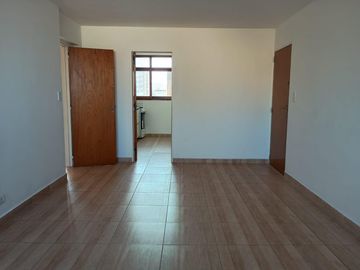 Exclusivo departamento de dos dormitorios,Piso 8 Reciclado en Calle San Lorenzo, Ciudad de Mendoza