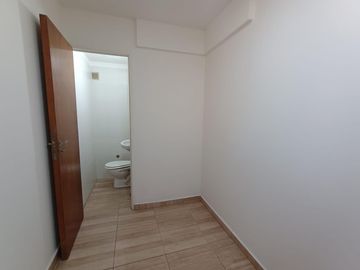 Exclusivo departamento de dos dormitorios,Piso 8 Reciclado en Calle San Lorenzo, Ciudad de Mendoza