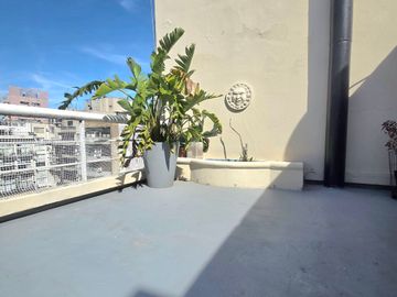 Penthouse con terraza propia c-quincho y jacuzzi exterior