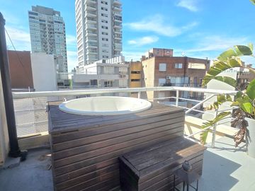 Penthouse con terraza propia c-quincho y jacuzzi exterior