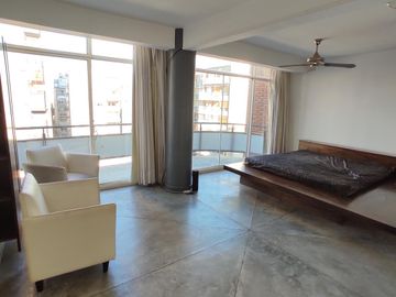 Penthouse con terraza propia c-quincho y jacuzzi exterior