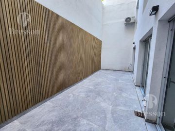 Departamento en Palermo de 3 ambientes con patio