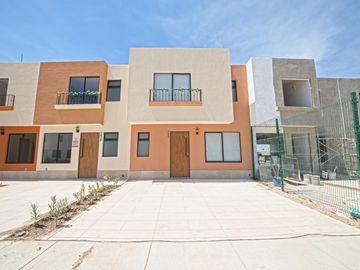 Casa en Venta Fraccionamiento Punta Mixe, León, Gto. Aruma