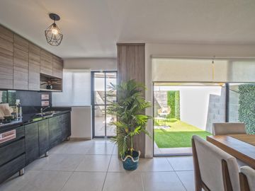 Casa en Venta Fraccionamiento Punta Mixe, León, Gto. Aruma