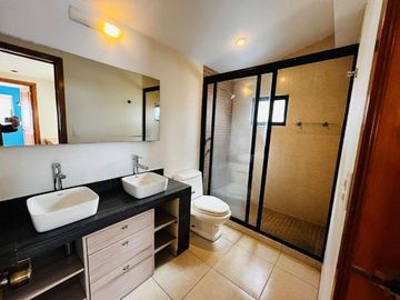 Venta de Casa en Lomas de Valle Escondido, Atizapán
