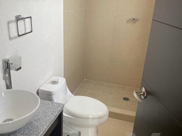 FRACC. MISIONES I, TOLUCA, CASA EN RENTA