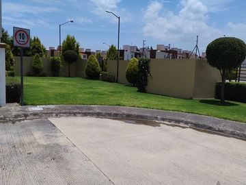 FRACC. MISIONES I, TOLUCA, CASA EN RENTA