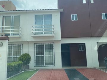 FRACC. MISIONES I, TOLUCA, CASA EN RENTA