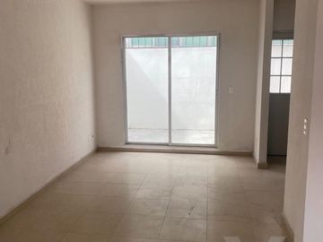 FRACC. MISIONES I, TOLUCA, CASA EN RENTA