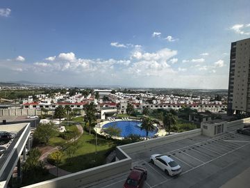Depto amueblado 92m² 2 rec | Biosfera Towers Juriquilla | $20,000
