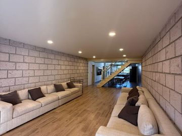 Casa de Campo en Venta en Lomas de Comanjilla León Guanajuato