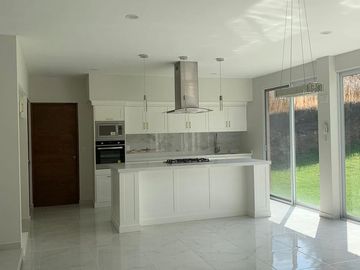 Casa en Venta en El Bosque Country Club