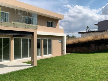 Casa en Venta en El Bosque Country Club