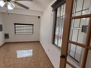 CASA EN RENTA EN 