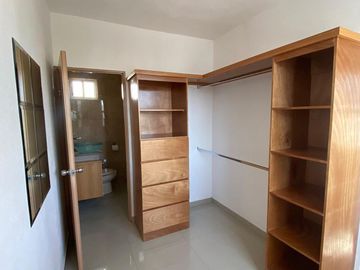 CASA EN RENTA EN 
