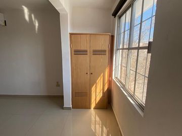 CASA EN RENTA EN 