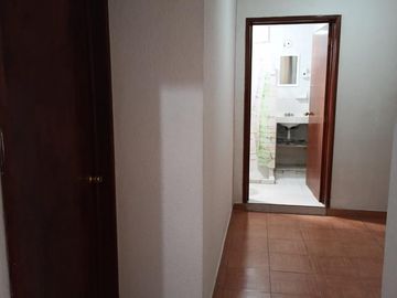 CASA DUPLEX/DEPARTAMENTO AMUEBLADO EN RENTA EN TOLUCA CERCA DE G.M Y STELLANTIS