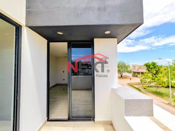 CASA EN RENTA EN ALTOZANO RESIDENCIAL