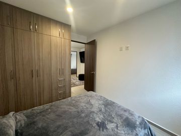 CASA AMUEBLADA EN RENTA EN TOLUCA CERCA DEL AEROPUERTO Y PARQUE INDUSTRIAL 2000