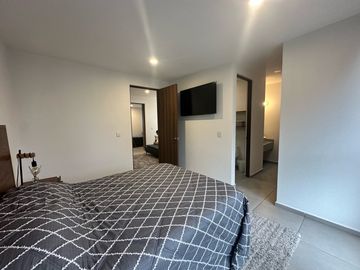 CASA AMUEBLADA EN RENTA EN TOLUCA CERCA DEL AEROPUERTO Y PARQUE INDUSTRIAL 2000