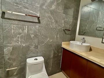 DEPARTAMENTO EN RENTA EN METEPEC PLANTA BAJA CERCANO A ESTÁCION DE TREN