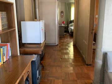 Propiedad 336 m2 útiles, 506 m2 terreno, sector comercial, Ñuñoa