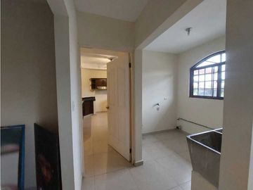 Alquilo casa en Penonomé