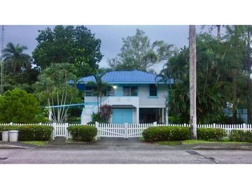 En venta casa unifamiliar - Los Ríos, rea Revertida.