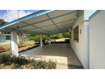 En venta casa unifamiliar - Los Ríos, rea Revertida.
