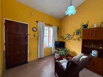 CASA EN VENTA – COSTA AZUL NORTE, VILLA CARLOS PAZ
Excelente oportunid