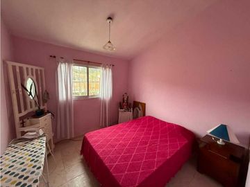 CASA EN VENTA – COSTA AZUL NORTE, VILLA CARLOS PAZ
Excelente oportunid