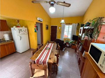 CASA EN VENTA – COSTA AZUL NORTE, VILLA CARLOS PAZ
Excelente oportunid