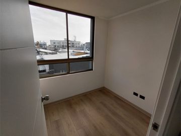 ARRIENDO DEPARTAMENTO 2D 1B ESTACIONAMIENTO  LA CISTERNA