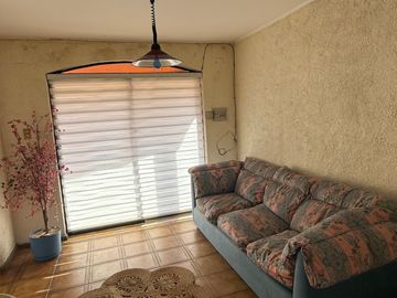 CASA EN ARRIENDO AMOBLADA PINGUERAL