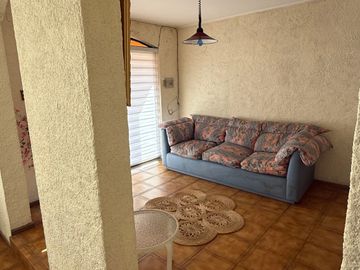 CASA EN ARRIENDO AMOBLADA PINGUERAL