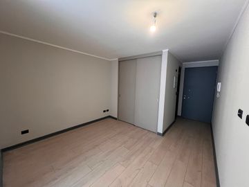 DEPARTAMENTO EN ARRIENDO A UNA CUADRA DE BALMACEDA