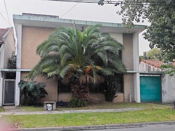 VENTA CASA cuatro ambientes Ituzaingo