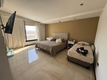CASA EN VENTA LAS CORTADERAS 1, GUAYMALLÉN