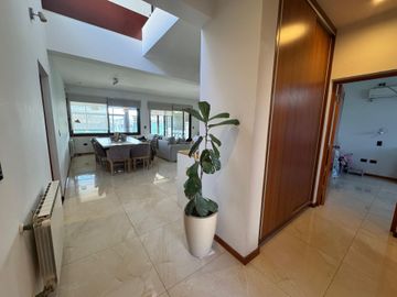 CASA EN VENTA LAS CORTADERAS 1, GUAYMALLÉN